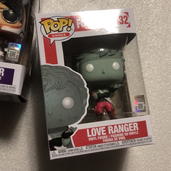 Fortnite moonwalker& love Ranger -2 -Marvel Funko - Picture 2 of 13
